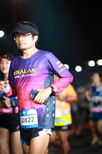 BIB: 40822
                            <button type="button" onclick="openModal(22882745)" class="btn btn-primary btn-sm float-right btn-popup" data-toggle="modal" data-target=".modal-high-quality">
                        <i class="fas fa-shopping-cart"></i> Add to Cart
                    </button>
                                            <button type="button" onclick="isThisMe(22882745, true)" class="btn btn-success btn-sm float-right btn-popup btn-isme hidden" data-toggle="tooltip" data-placement="bottom" title="นี่คือรูปของคุณใช่ไหม คลิกที่นี่เพื่อเอาเข้าอัลบั้ม">
                        <i class="fas fa-plus"></i> Add to album
                    </button>
                    <button type="button" onclick="isThisMe(22882745, false)" class="btn btn-warning btn-sm float-right btn-popup btn-isnotme hidden">
                        <i class="fas fa-ban"></i> Remove from album
                    </button>